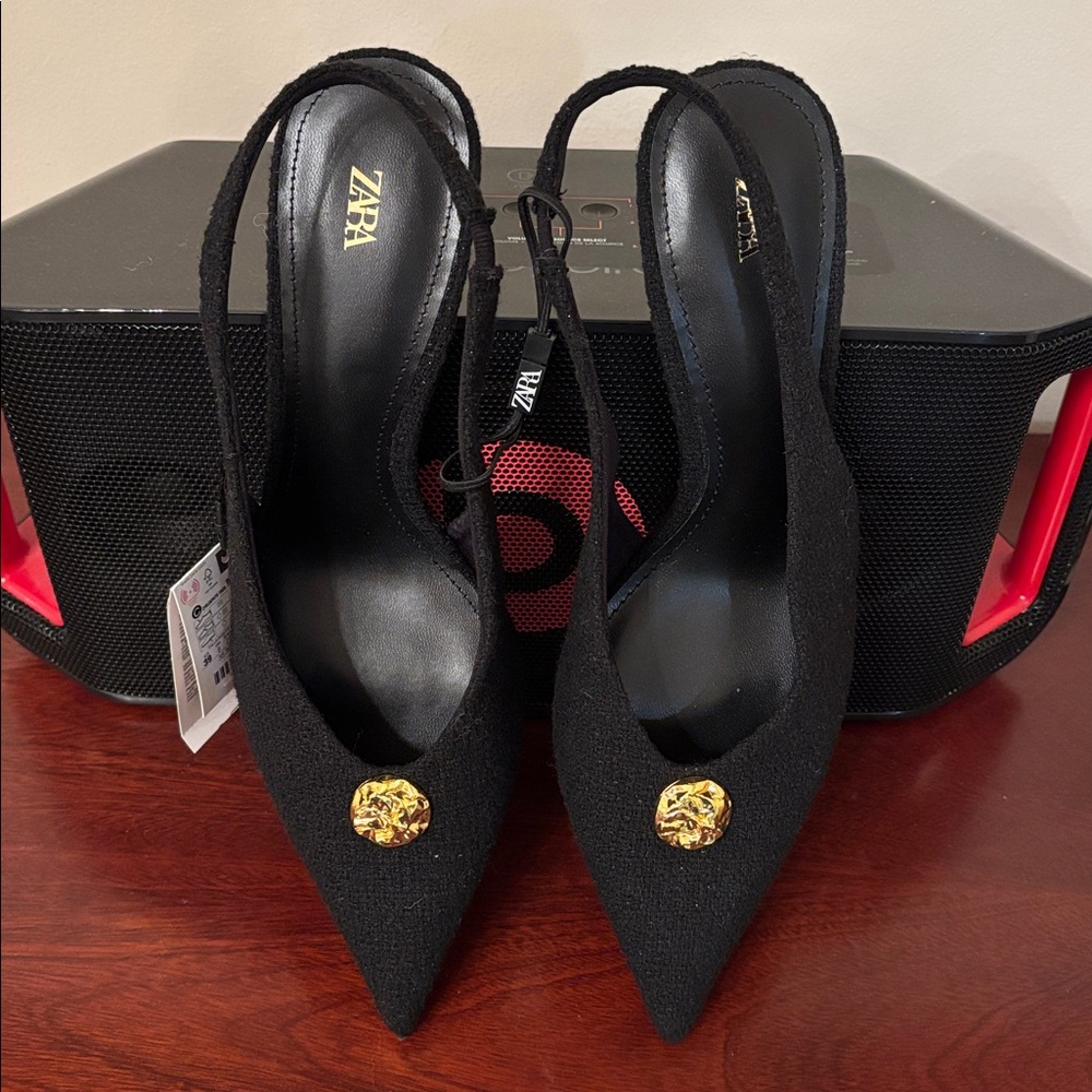 Zara tweed textured decorative button pointed toe black sling back heels sz.8 - Picture 9 of 13